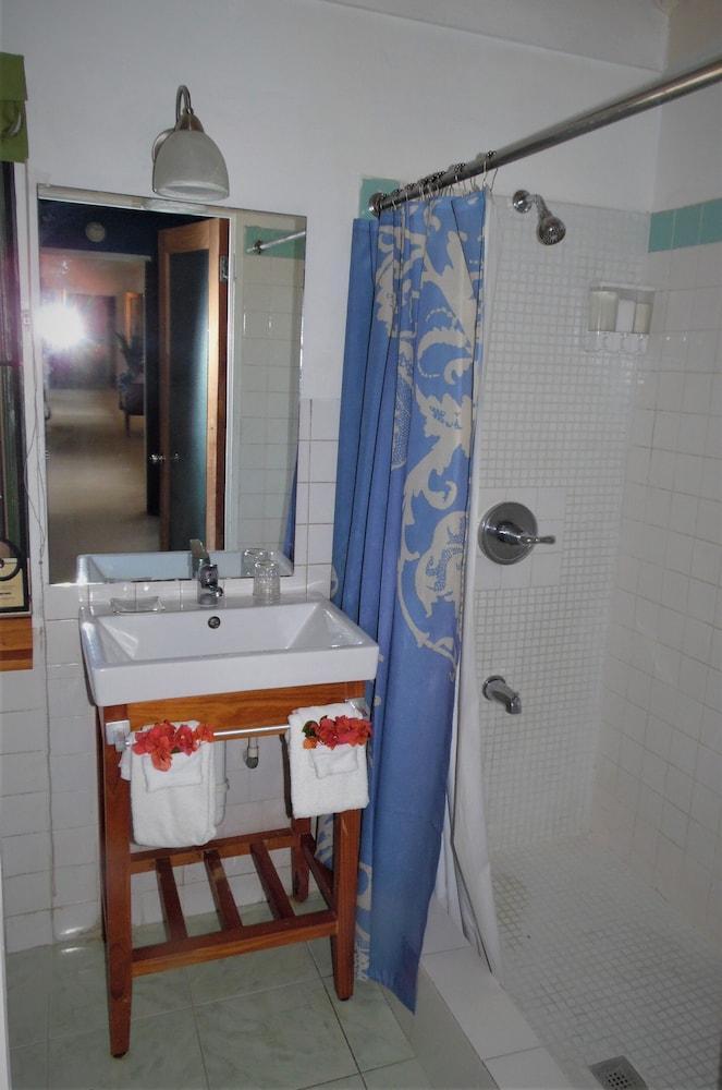 Mynt Retreat Bed & Breakfast Montego Bay Exterior foto