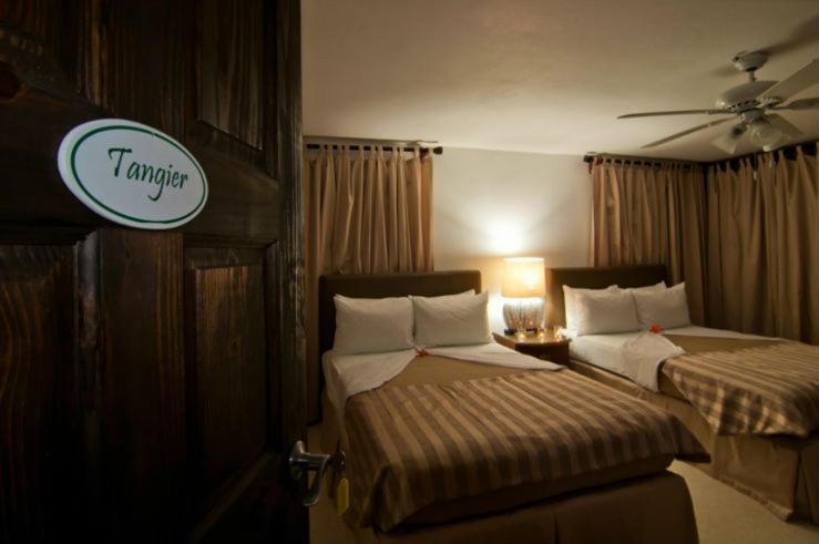 Mynt Retreat Bed & Breakfast Montego Bay Exterior foto