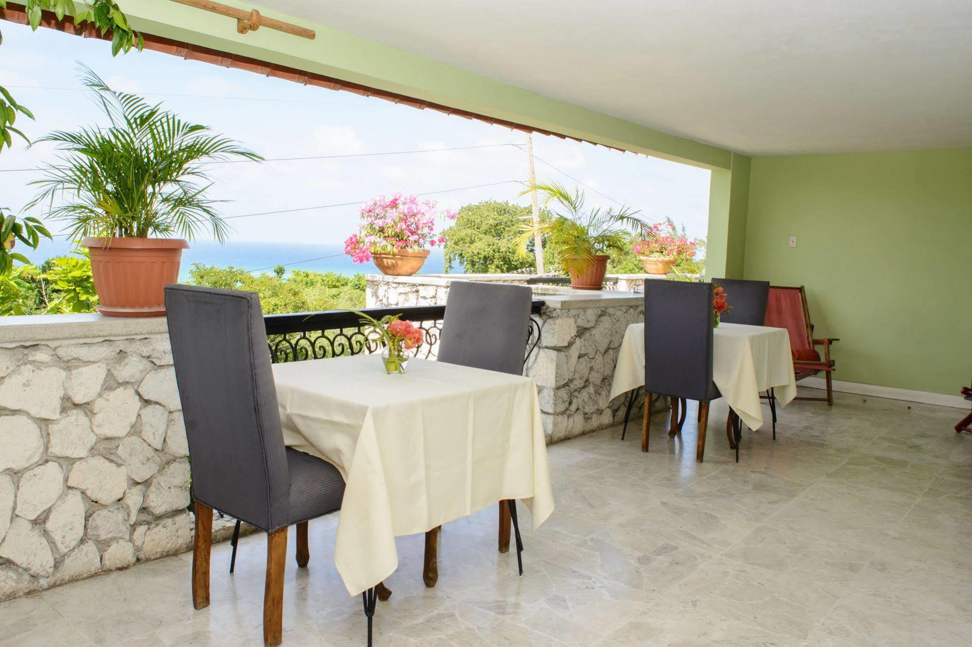 Mynt Retreat Bed & Breakfast Montego Bay Exterior foto