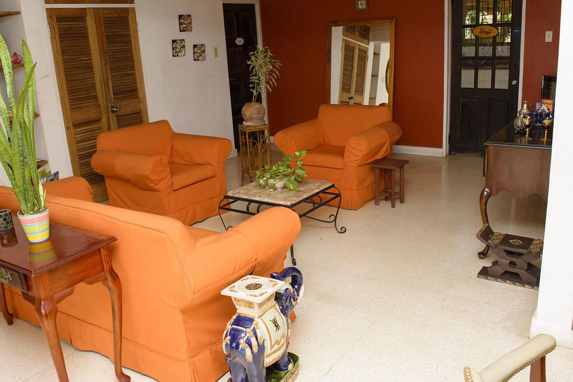 Mynt Retreat Bed & Breakfast Montego Bay Exterior foto